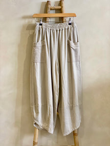 Mesh pocket cocoon trousers