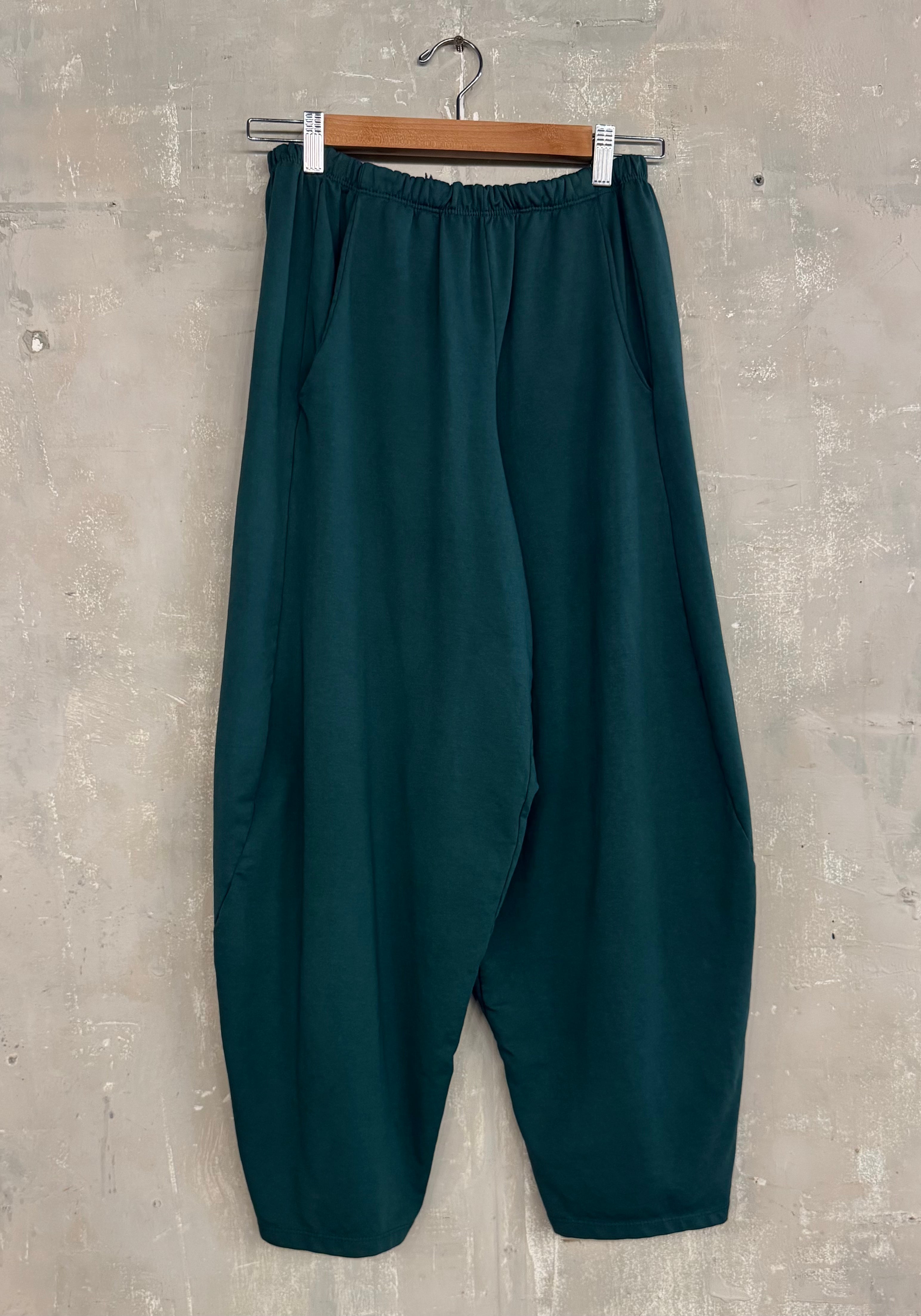 Plain cocoon trousers
