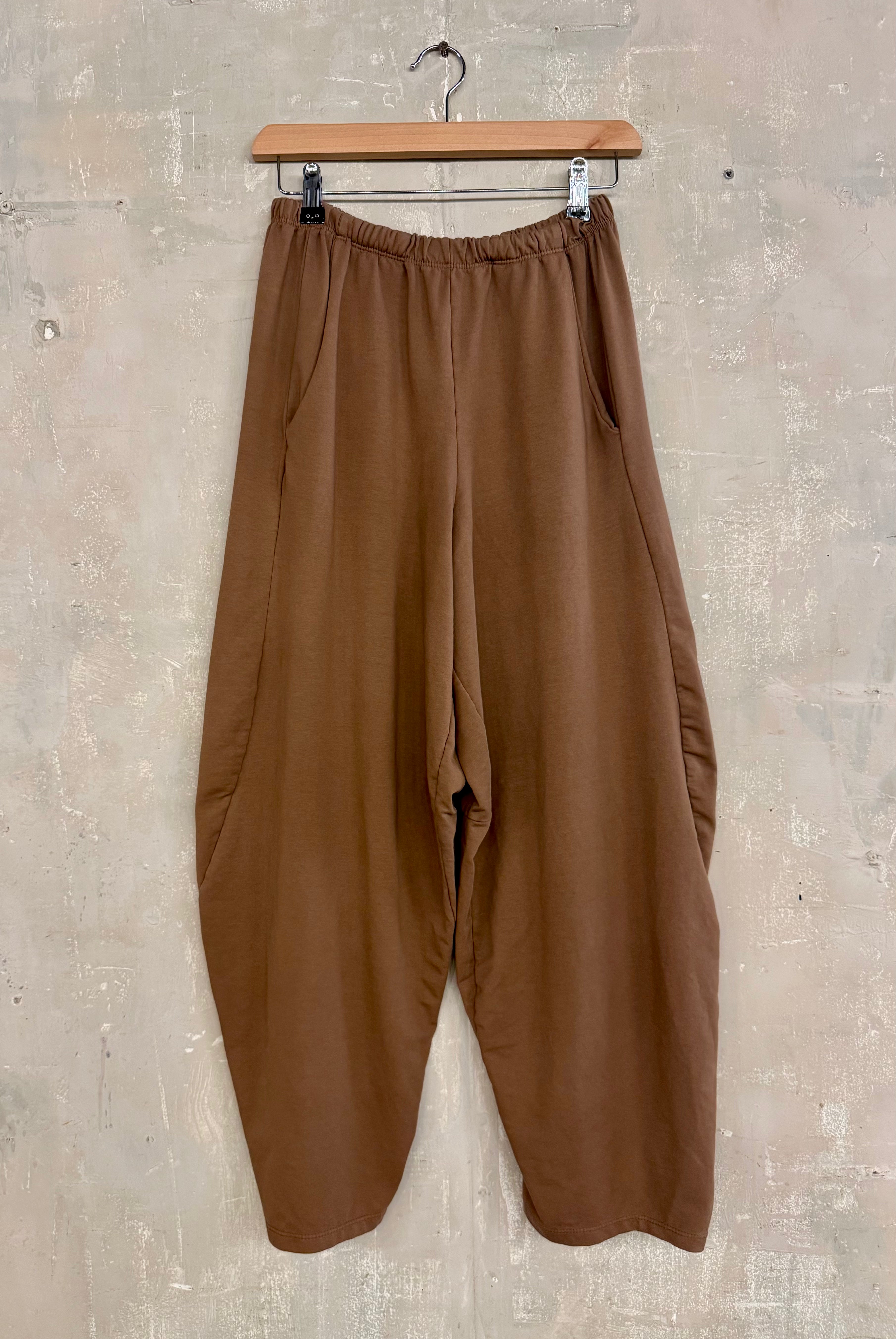 Plain cocoon trousers