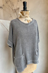 Gauze Pocket Detail Top