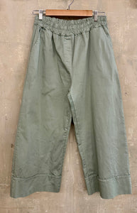Turn Up Magic Trousers