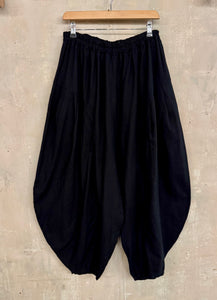 Balloon Leg Linen Trousers