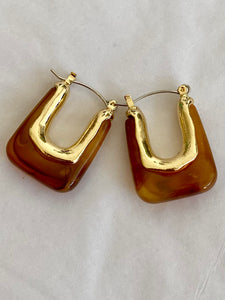 Resin gold earrings