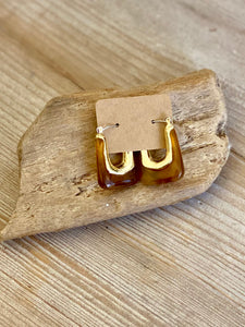 Resin gold earrings